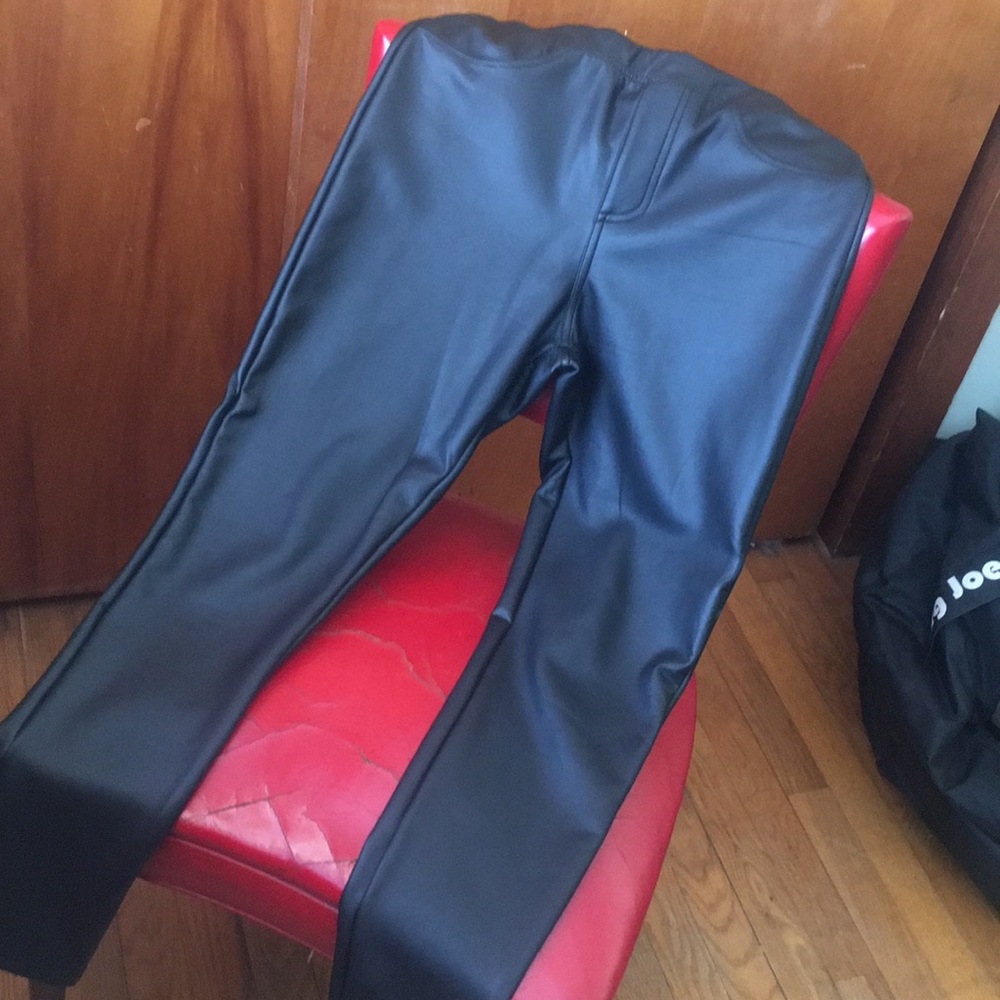 Faux leather leggings